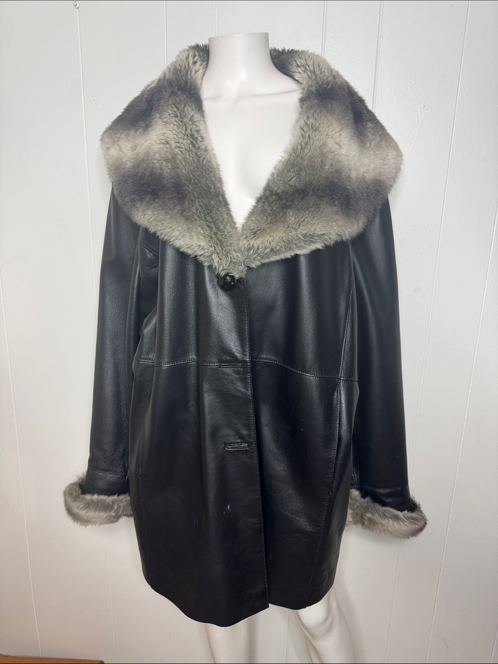 Marvin Richards women’s black leather coat jacket 3X